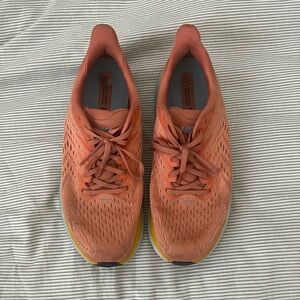 Men’s Hoka Clifton 8